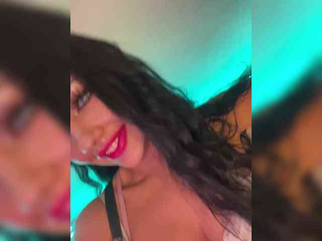 LADYCharmer webcam