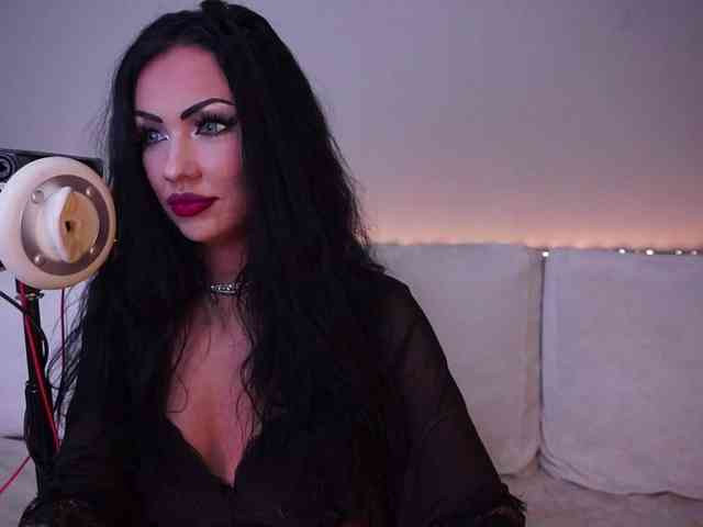 LADYCharmer webcam