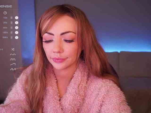 LADYCharmer webcam