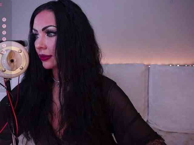 LADYCharmer webcam