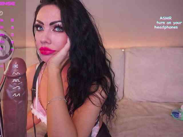 LADYCharmer webcam