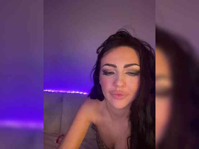 LADYCharmer webcam