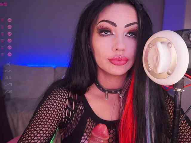 LADYCharmer webcam