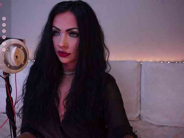 LADYCharmer webcam