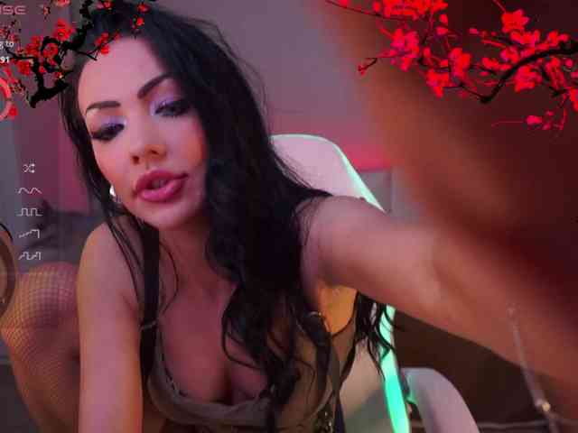 LADYCharmer webcam