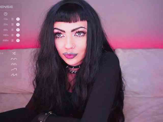 LADYCharmer webcam