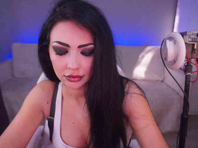 LADYCharmer webcam