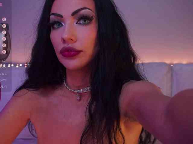 LADYCharmer webcam