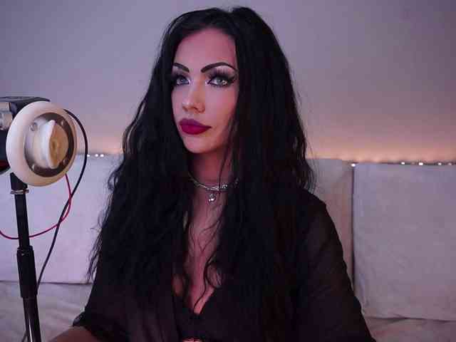 LADYCharmer webcam
