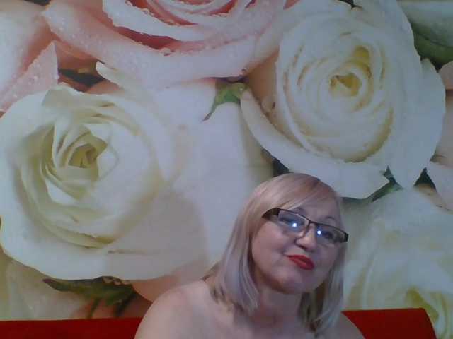 yakameliya's BongaCams show and profile