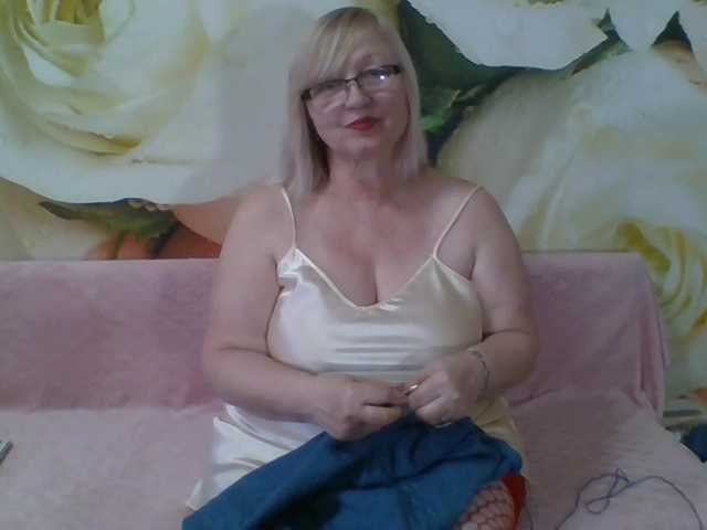 yakameliya Live Cam on BongaCams