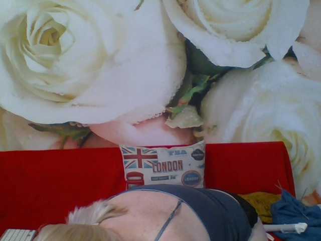 yakameliya live sex show