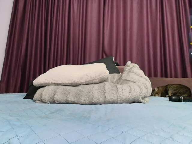 isabellefreya's BongaCams show and profile