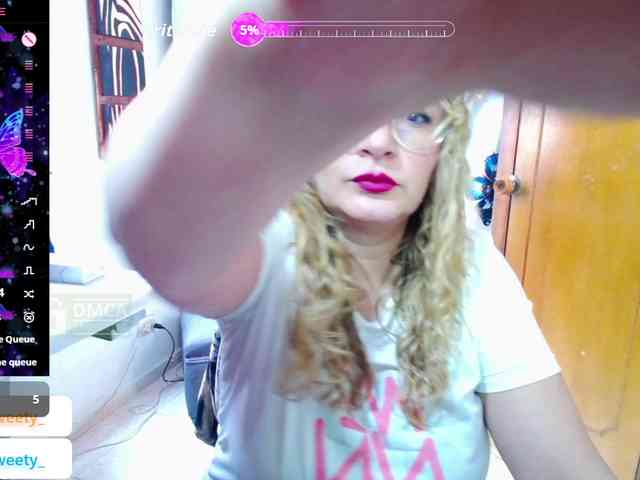 Lina-Hermosa webcam
