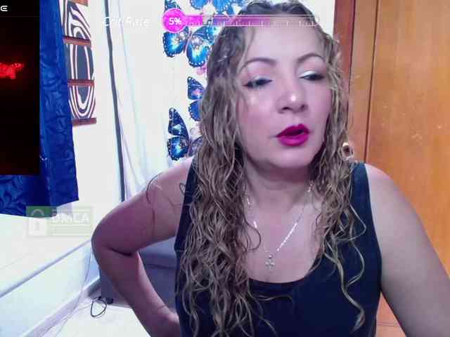 Lina-Hermosa webcam