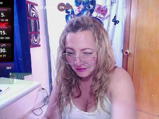 Lina-Hermosa webcam