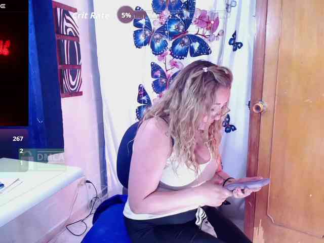 Lina-Hermosa webcam