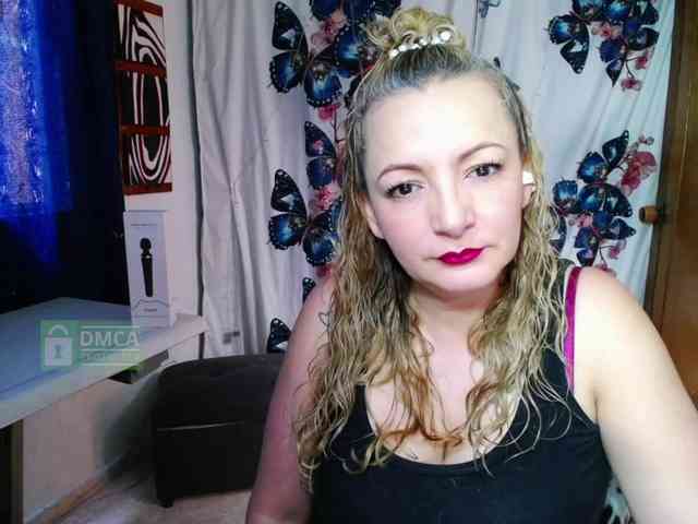 Lina-Hermosa webcam