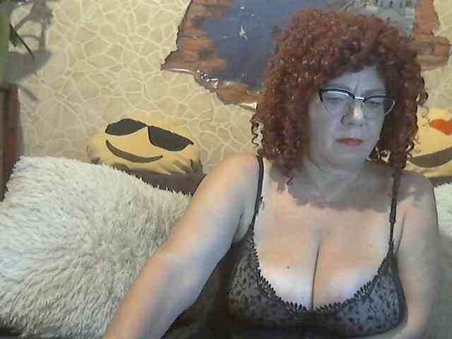 MerryBerry7 webcam
