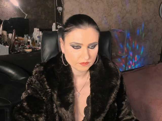 MissPoison's BongaCams show and profile