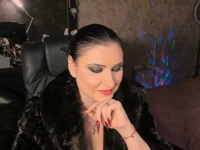 MissPoison's BongaCams show and profile