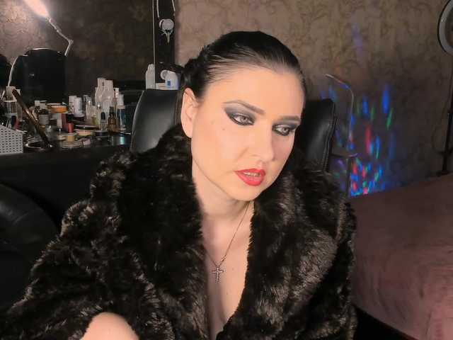 MissPoison's BongaCams show and profile