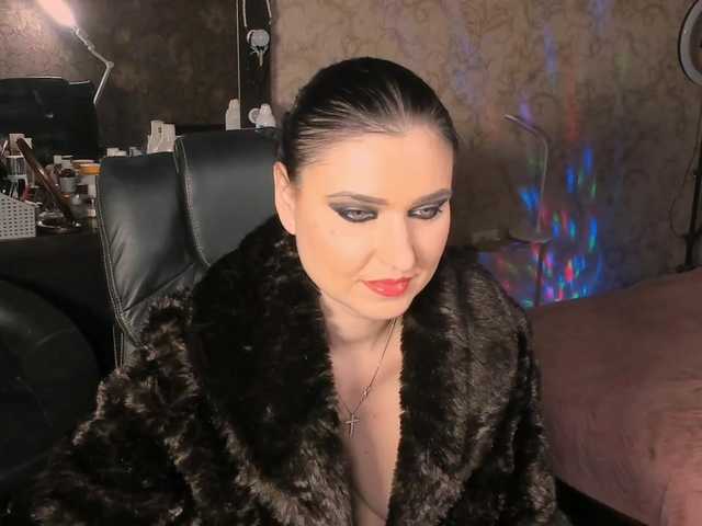 MissPoison's BongaCams show and profile