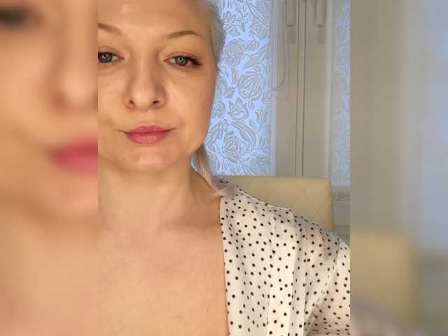  Anesteishen chat room