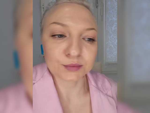 Anesteishen's BongaCams show and profile