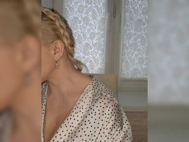 Anesteishen from BongaCams is Freechat