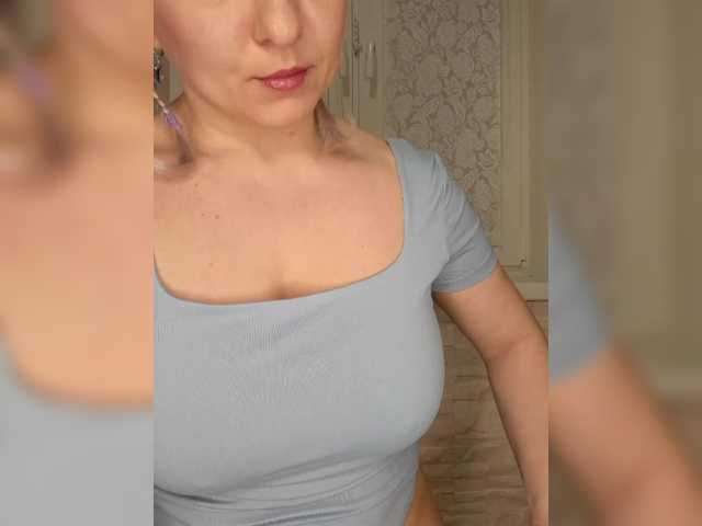 Anesteishen's BongaCams show and profile