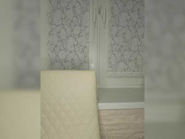 Anesteishen's BongaCams show and profile