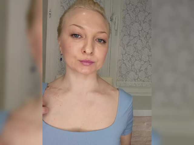 Anesteishen's BongaCams show and profile