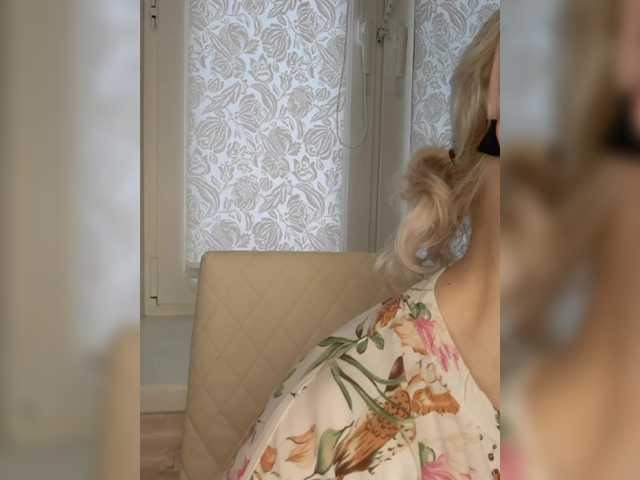 Anesteishen's BongaCams show and profile