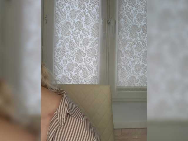 Anesteishen's BongaCams show and profile