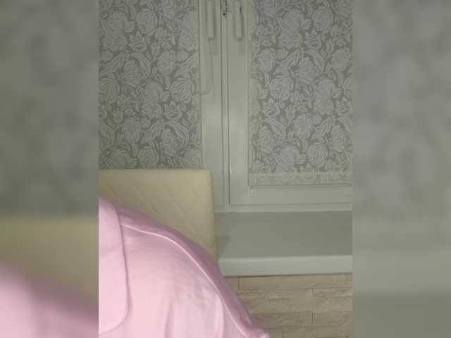 Anesteishen's BongaCams show and profile