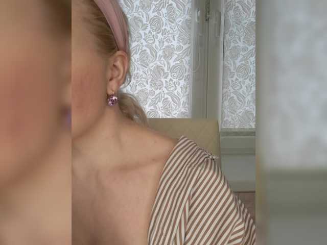 Anesteishen from BongaCams is Freechat