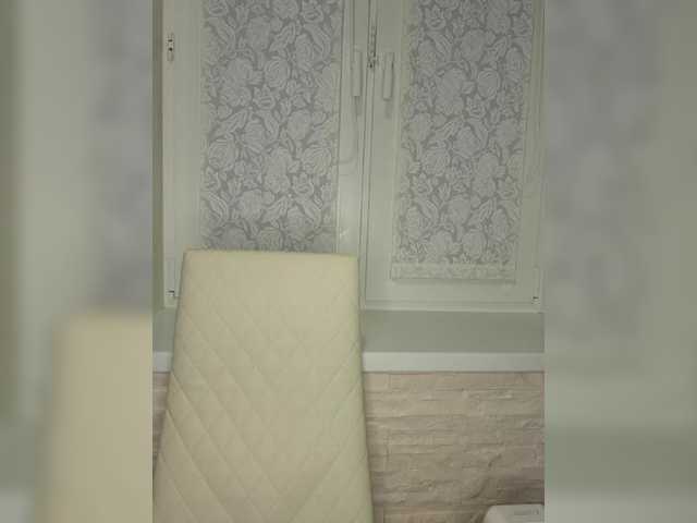 Anesteishen's BongaCams show and profile