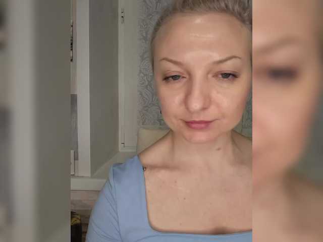 Anesteishen's BongaCams show and profile