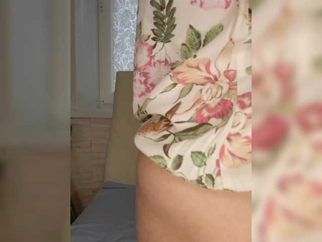 Anesteishen's BongaCams show and profile