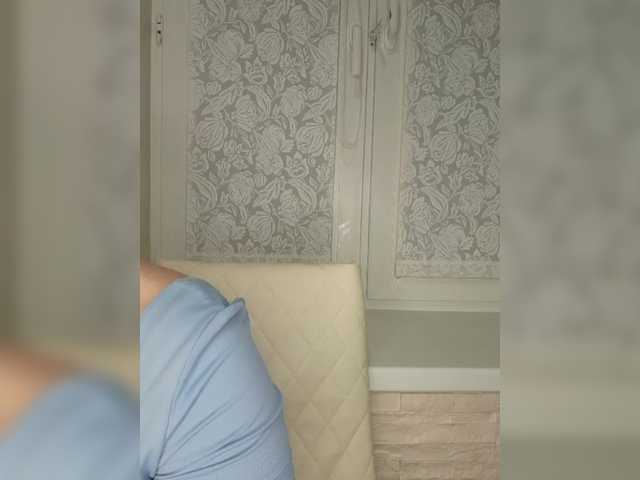 Anesteishen's BongaCams show and profile