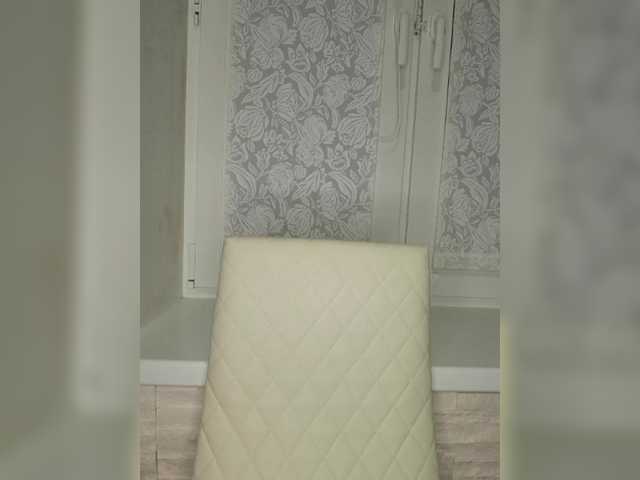 Anesteishen's BongaCams show and profile