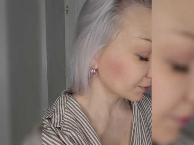 Anesteishen's BongaCams show and profile