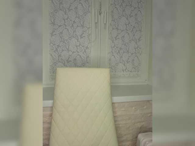 Anesteishen's BongaCams show and profile