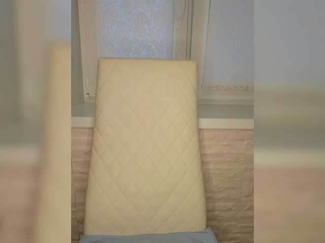 Anesteishen's BongaCams show and profile