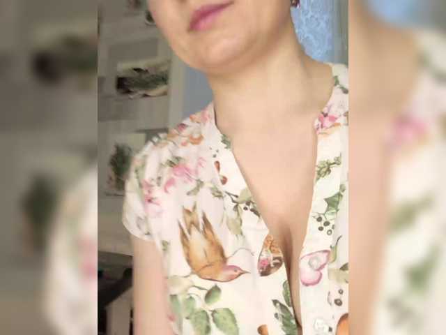 Anesteishen's BongaCams show and profile