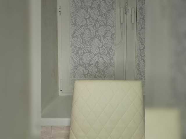 Anesteishen's BongaCams show and profile