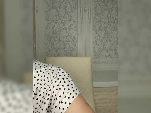 Anesteishen's BongaCams show and profile