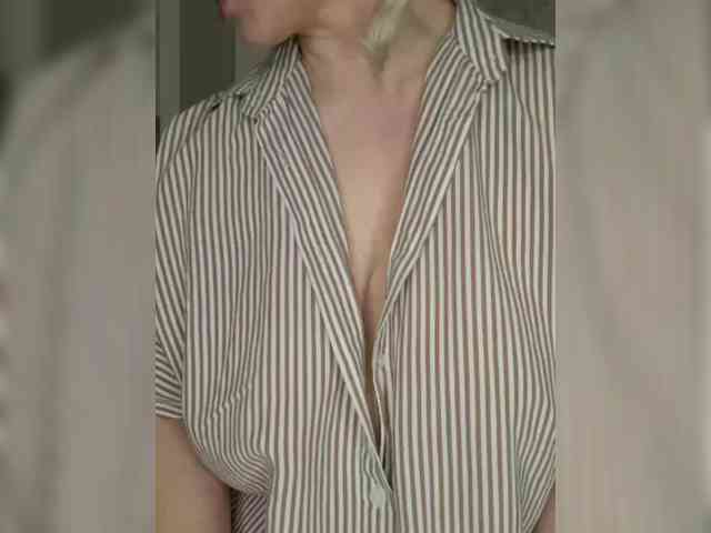 Anesteishen Live Webcam on BongaCams