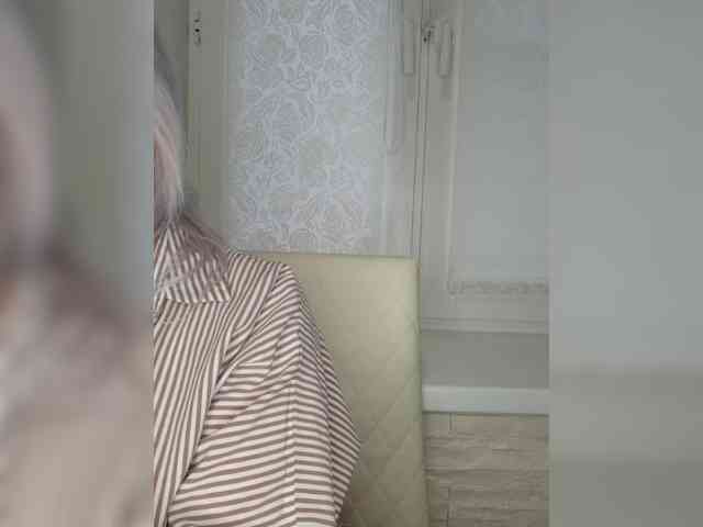 Anesteishen Live Webcam on BongaCams